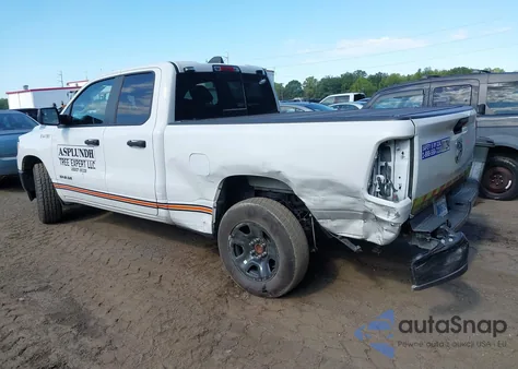 2021 Ram 1500 Tradesman 4X4 6'4 Box из США, поврежденный, VIN 1C6SRFCT6MN817223